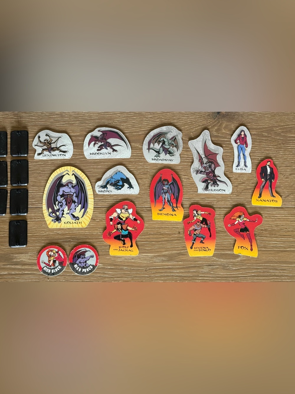 VINTAGE 1994 Disney Gargoyles Board Game Milton Bradley - 100% COMPLETE - Picture 9 of 15